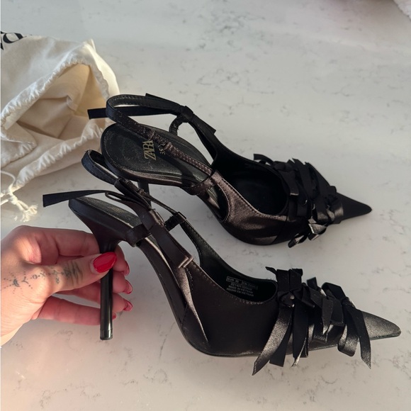 Zara Satin Bow Heels - Picture 1 of 8